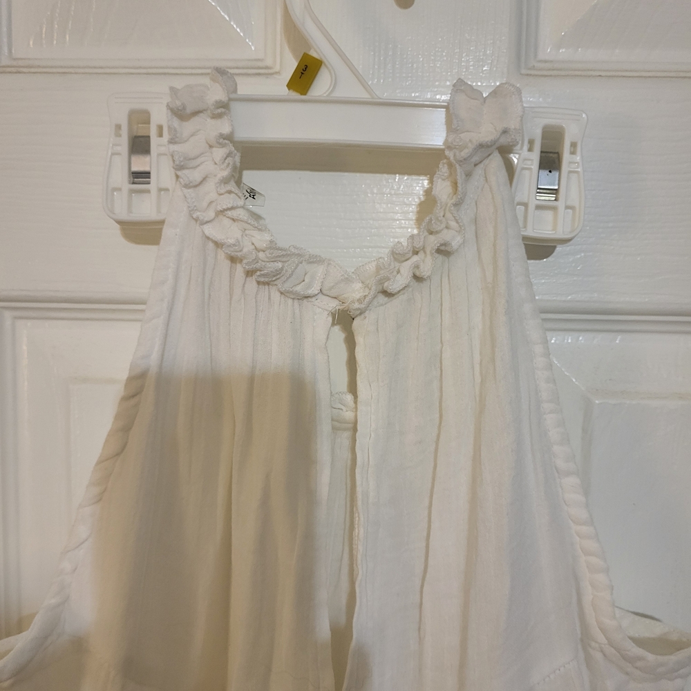Elan Ivory Ruffled Top - Picture 4 of 4